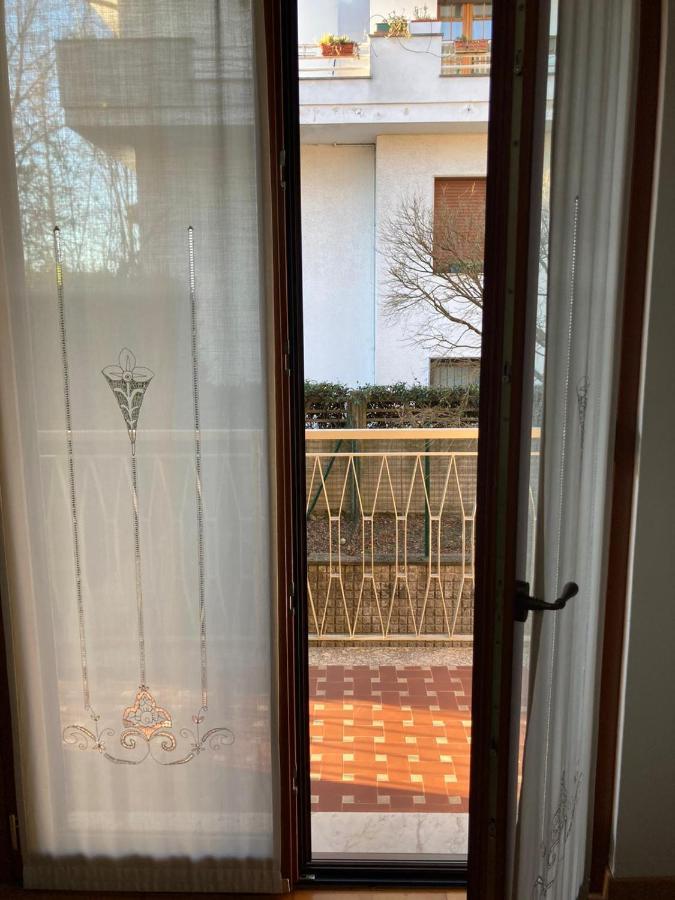 Casa Vacanza A Limbiate Ngoại thất bức ảnh