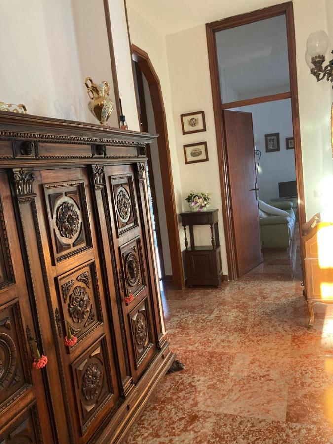 Casa Vacanza A Limbiate Ngoại thất bức ảnh
