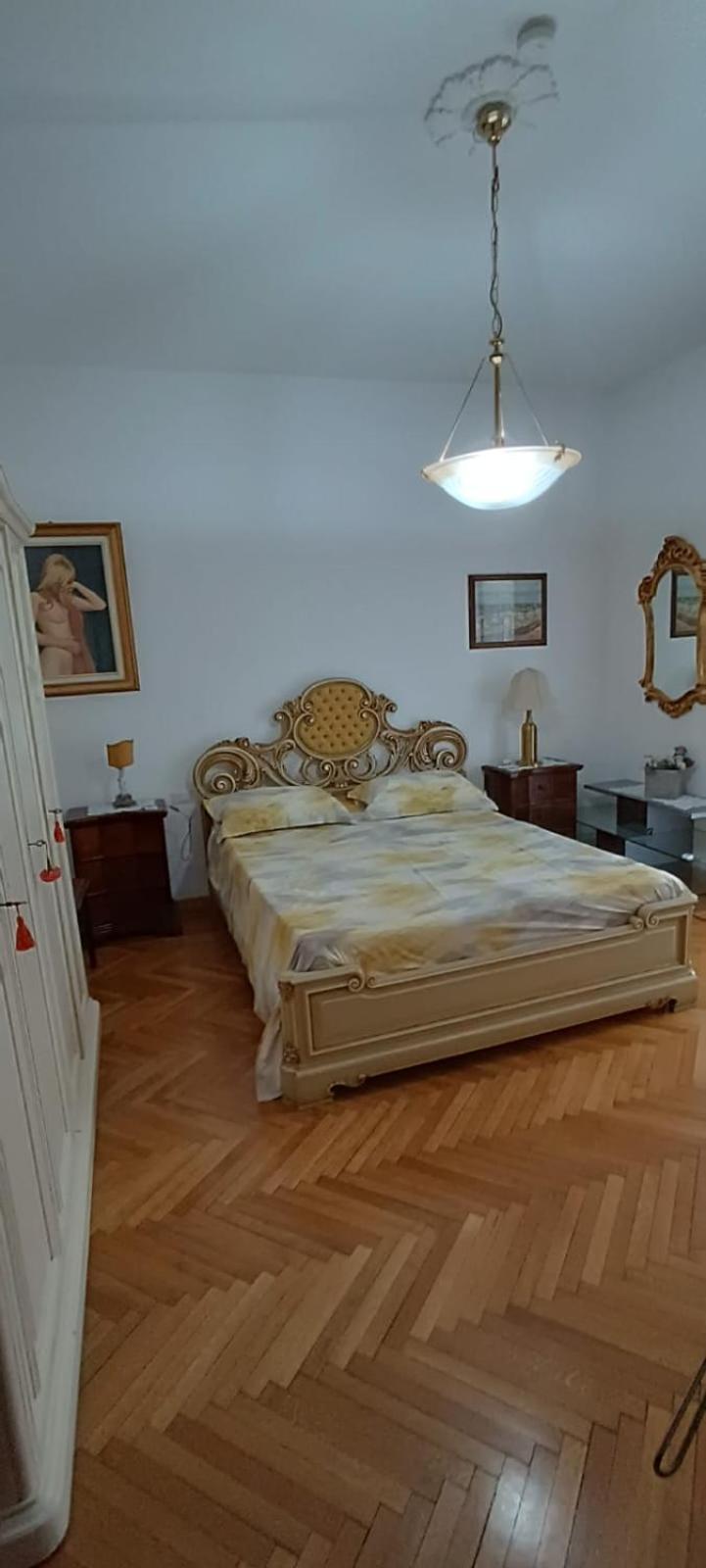 Casa Vacanza A Limbiate Ngoại thất bức ảnh